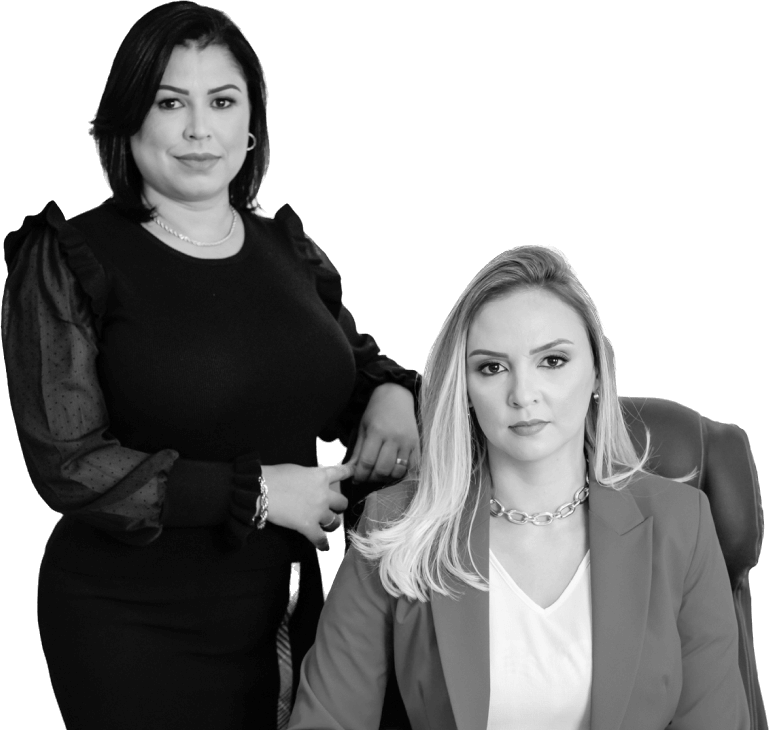 Duas advogadas